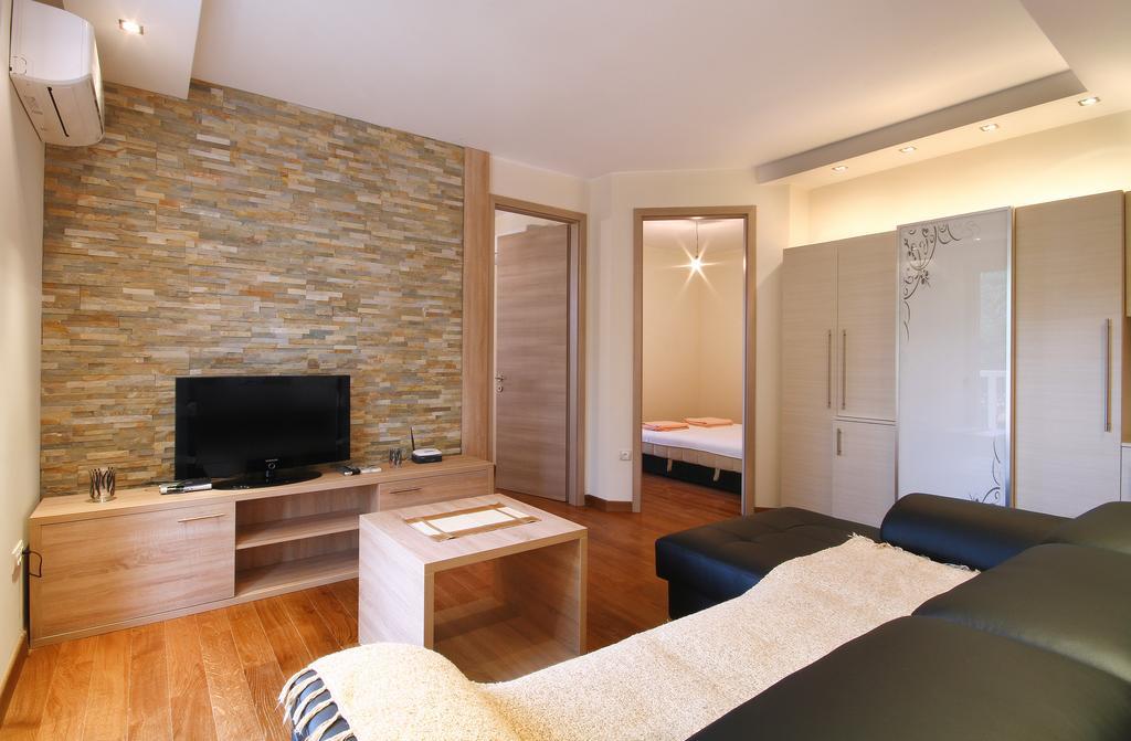 Apartments Dangubic Petrovac 外观 照片